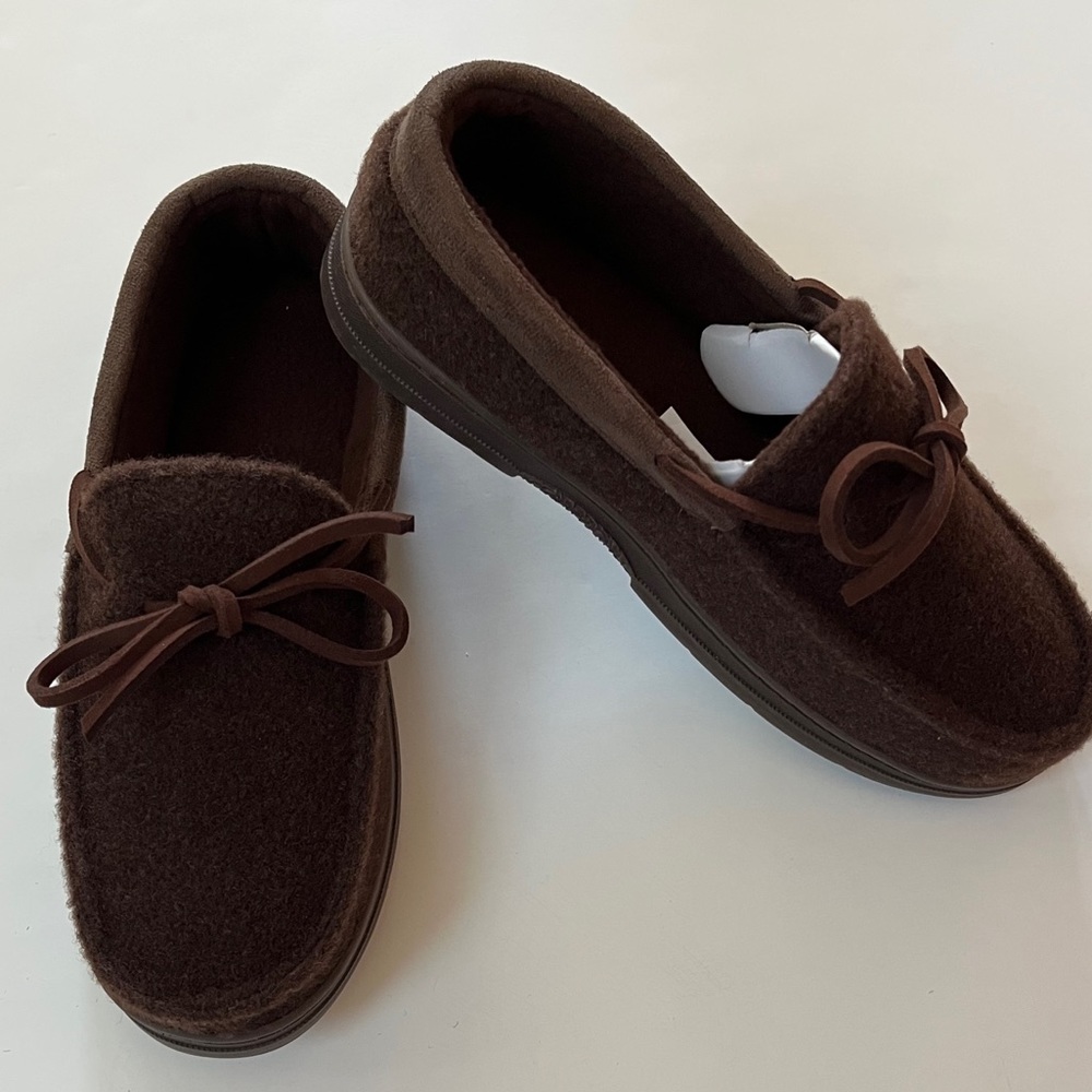 Wayland Square Deluxe Memory Foam Moccasin Slippers Brown Lace-Up Men’s Size 6/7
